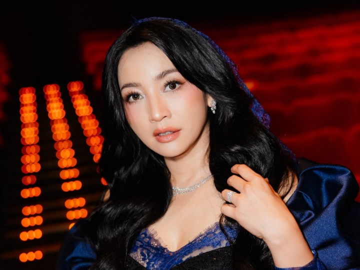 Dukung Aurélie Moeremans, Hesti Purwadinata dan Suami Dapat Teror Ancaman