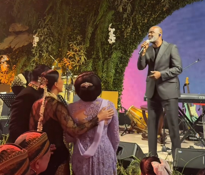 Brian McKnight Jadi Tamu Spesial di Pernikahan Putra Tommy Soeharto