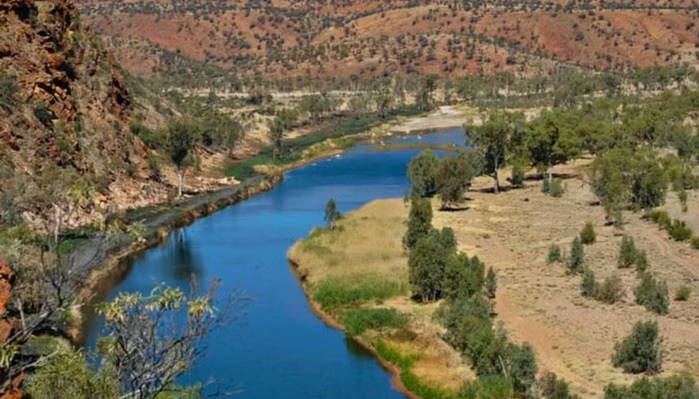 Finke, Sungai Tertua di Dunia Berusia 300-400 Juta Tahun