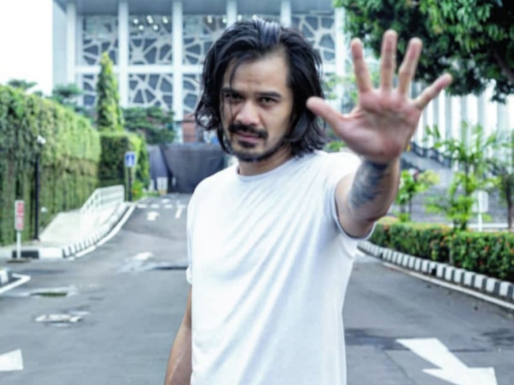 Roby Tremonti Desak Aurelie Moeremans Ungkap Identitas 