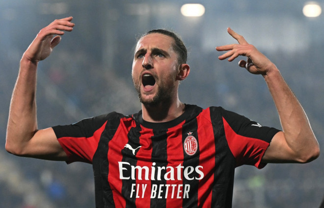 Adrien Rabiot cetak dua gol dan ikut andil pada gol pertama saat Milan menang 1-3 di markas Como 1907-Foto Stefano Rellandini-AFP