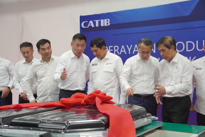 Manufaktur Baterai Selesai Diinstalasi Jadi Tonggak Baru Ekosistem EV Nasional