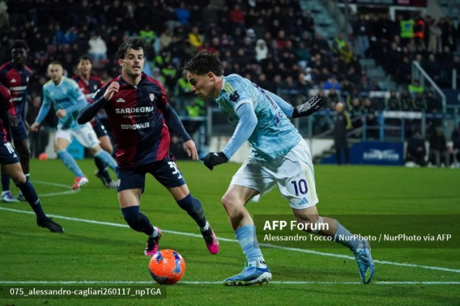 Striker Juventus Kenan Yildiz (kanan)-Foto AFP