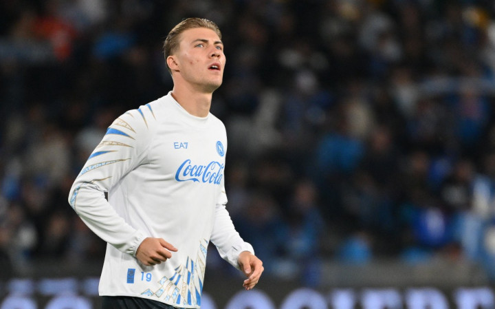 Conte Kecam Perlakuan Amorim terhadap Hojlund