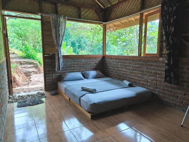 Ada empat penginapan unik yang paling diminati wisatawan Indonesia. Apa saja ya? Yuk, kita keliling! (Foto: Dok. Farmstay Manangel)