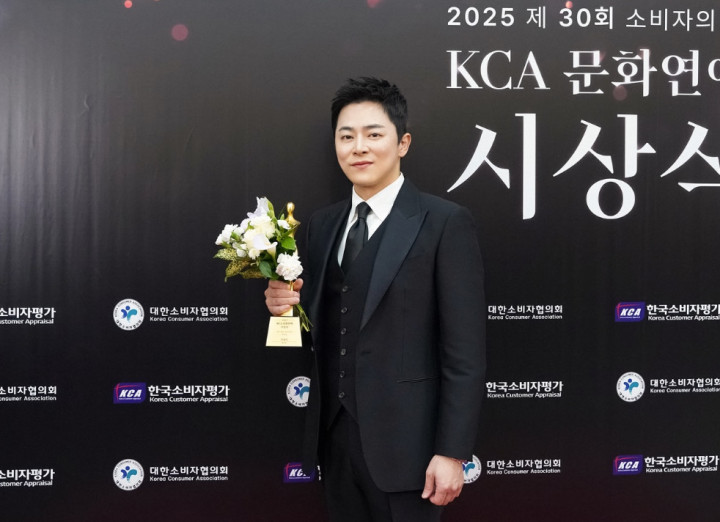 Jo Jung Suk Hiatus demi Fokus Urus Anak