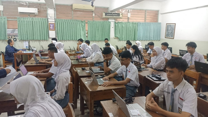 Menteri Abdul Mu'ti Soal Nilai TKA di Jalur SNBP: Bagian Standarisasi Penilaian Akademik