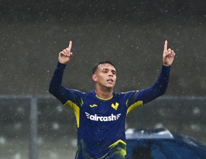 Napoli Lepas Lang dan Temukan Penggantinya