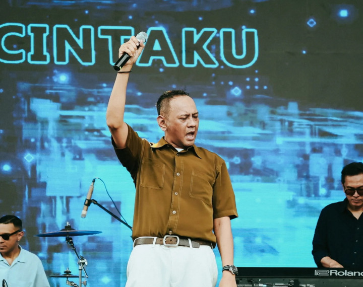 Lucky Widja Vokalis Band Element Meninggal Dunia