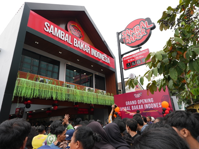 Sambal Bakar Indonesia Buka Gerai ke-30 di Senen, Sasar Pegawai Kantoran dan Keluarga