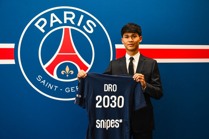 Tinggalkan Barca, Dro Gabung PSG