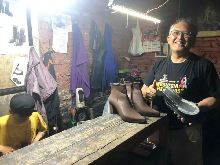 Bukan Sepatu Biasa, Cara IrvShoes Bertahan di Tengah Serbuan Impor