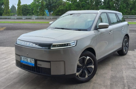 Jaecoo 'Numpang' Rakit Mobil Listrik di Pabrik Mercedes-Benz