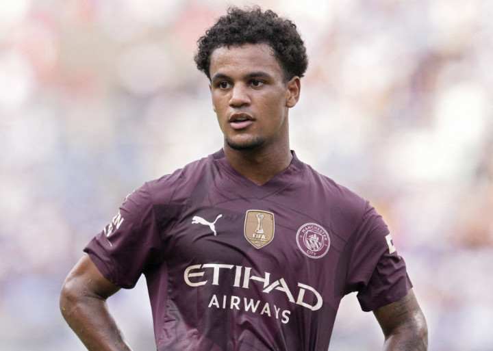 Guardiola Konfirmasi Bobb Ingin Hengkang dari City