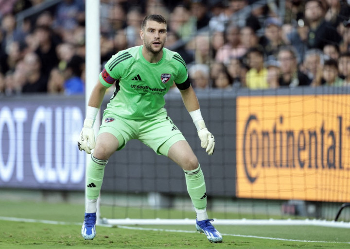 Paes Selangkah Lagi Berseragam Ajax