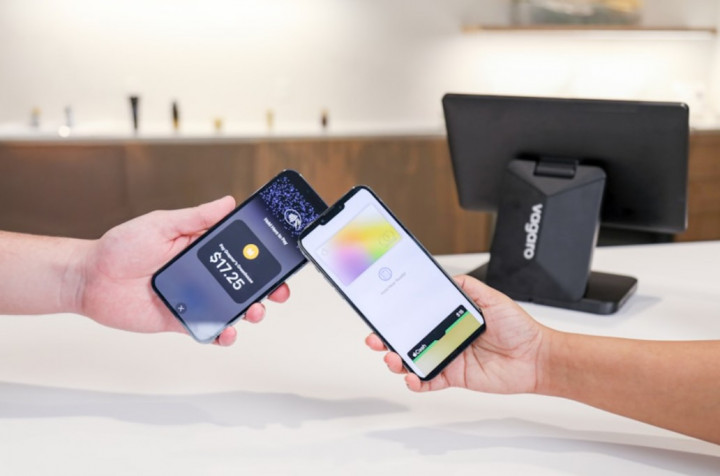 Dari Pulsa ke Diamond: Transformasi Bisnis Agen Pulsa di Era Game Mobile