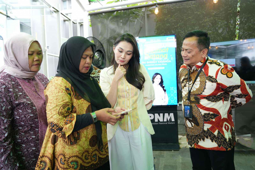 Gubernur Maluku Utara Dorong Penguatan Perempuan Pelaku Ultra Mikro lewat PNM Mekaar