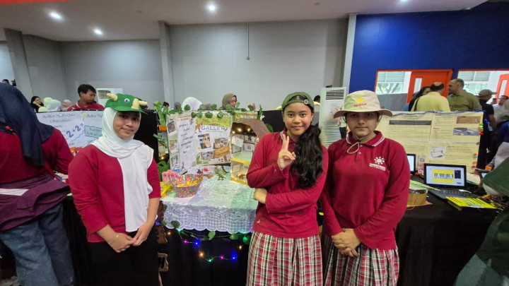 Lewat Jurassic Math Gallery, 3 Siswi Ini Ubah Matematika Jadi Petualangan Seru Zaman Dinosaurus