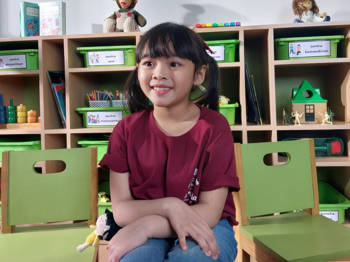 Ritual Unik Aktris Cilik Luisa Adreena di Balik Layar Film Na Willa