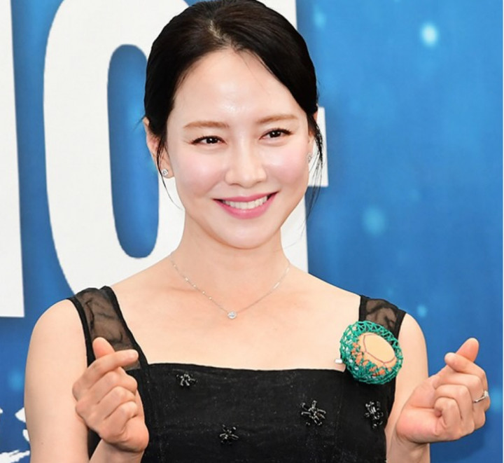 Song Ji-hyo Comeback ke Layar Lebar lewat Accidental Chef