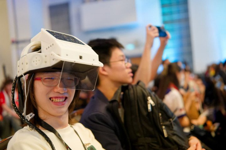 Gak Cuma Coding! Ini Kunci Audric Tsai Jadi Leader Tim Robotika Juara Dunia