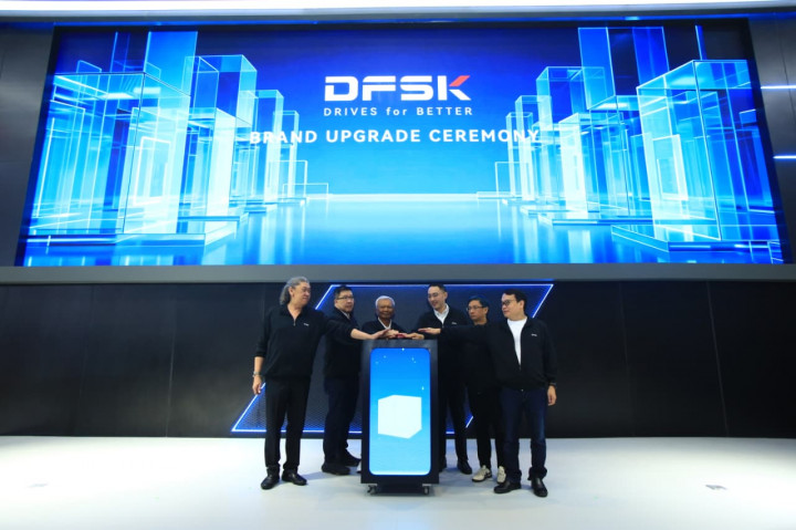DFSK Perkenalkan Logo & Slogan Baru, Lebih Percaya Diri
