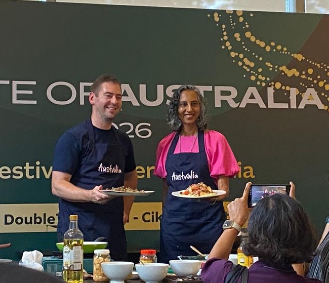 Mencicipi Pavlova dan Rib Eye ala Callum Hann di Festival Taste of Australia
