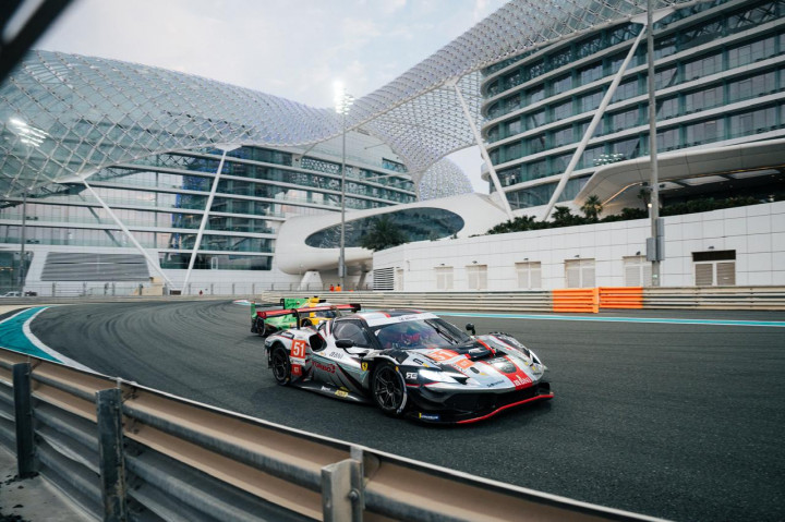 Mesin Bermasalah Bikin AF Corse 51 Finis di P17