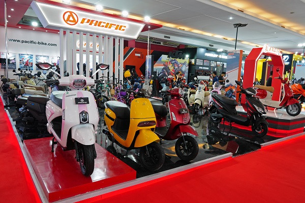 Intip Line Up Kendaraan Listrik Pacific Bike di IIMS