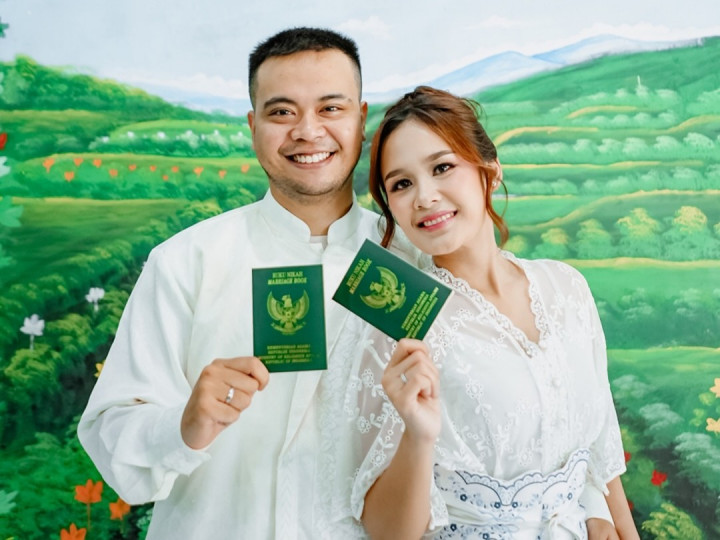 Sah! Reza SMASH Nikahi Santi Febrianti, Pilih Akad di KUA dan Naik Moge