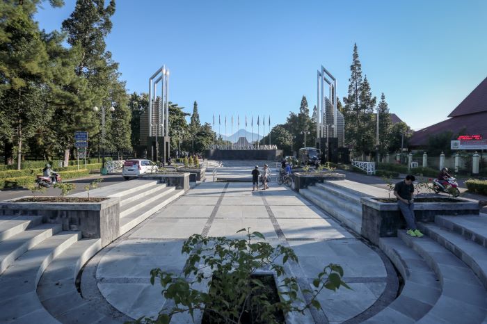 10 Jurusan UGM dengan UKT Termurah 2026, Auto Ga Bikin Kantong Jebol