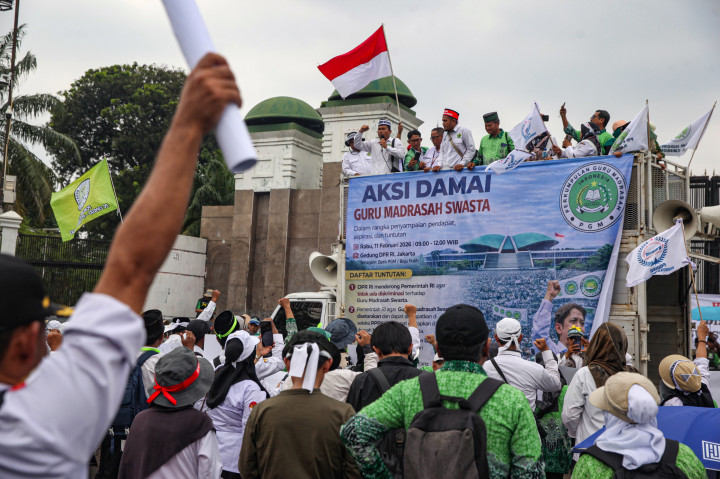 Tuntut Status ASN, Guru Madrasah Gelar Aksi Damai