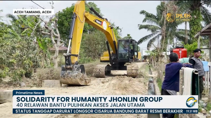 Tim Relawan Solidarity for Humanity Jhonlin Group Bergerak Cepat Memulihkan Akses Jalan Utama di Aceh Tamiang