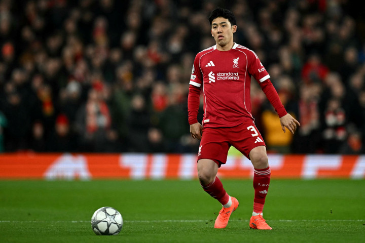 Wataru Endo Absen Panjang untuk Liverpool