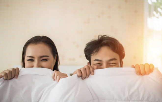 Kampanye ini ingin menormalisasi percakapan soal penggunaan kondom. Ilustrasi Freepik