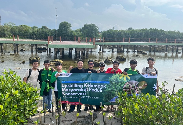 Komunitas Peduli Lingkungan Dibekali Pelatihan Konservasi di Pulau Untung Jawa
