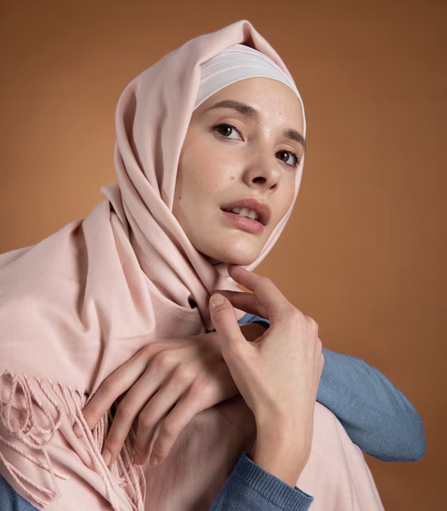 5 Cara Simpel Bikin Bibir Anti Kering, meski Lagi Puasa