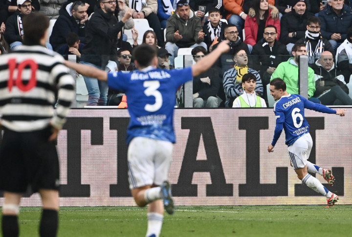 Raih Kemenangan di Markas Juventus, Como Tembus 6 Besar