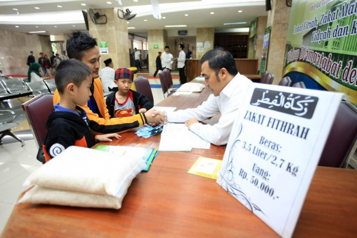 Panduan Zakat Fitrah untuk Diri Sendiri: Niat dan Besaran yang Harus Dibayarkan