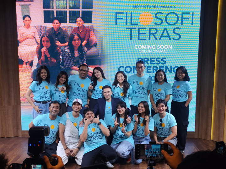 Buku Filosofi Teras Diadaptasi ke Film, Dibintangi Sherina Munaf hingga Zee Asadel