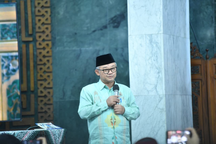 Mendikdasmen di Bedah Buku Ustaz Abdul Somad:  Jabatan Ada Batasnya, Pemimpin Harus Berhati-hati