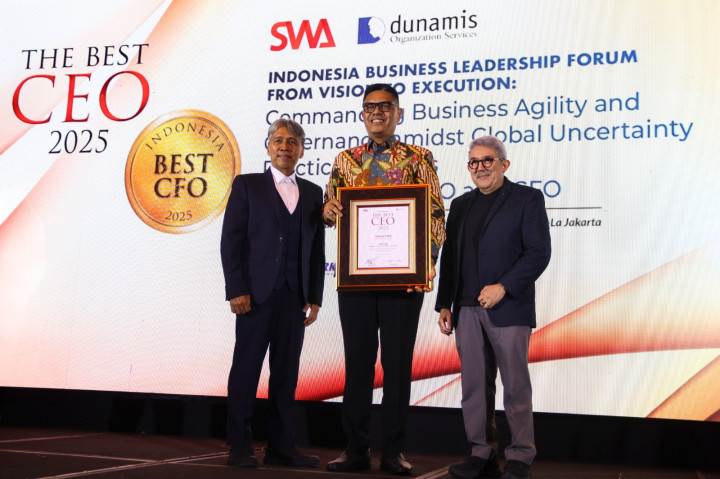 Bos Siemens Indonesia Raih Penghargaan Indonesia Best CEO 2025