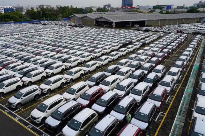 Astra Daihatsu Motor Raih Perpanjangan Sertifikasi AEO dari Bea Cukai