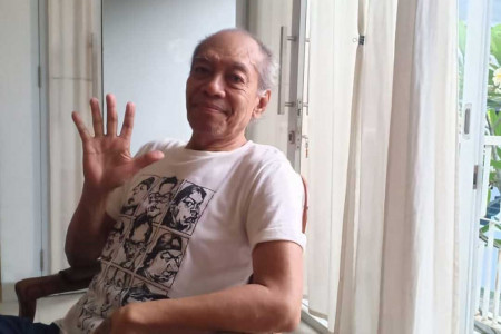 Donny Fatah Bassist God Bless Meninggal Dunia