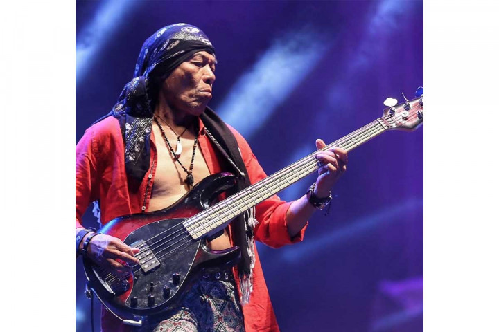 Profil Bassis God Bless Donny Fattah, Pionir Skena Rock Indonesia