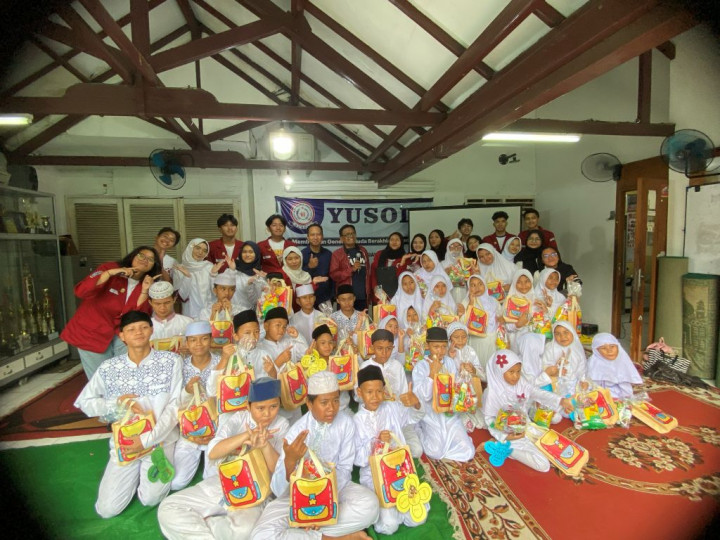 Bawa Ilmu ke Panti, SMAN 34 Jakarta Gelar Social Teaching di LKSA YUSOLI