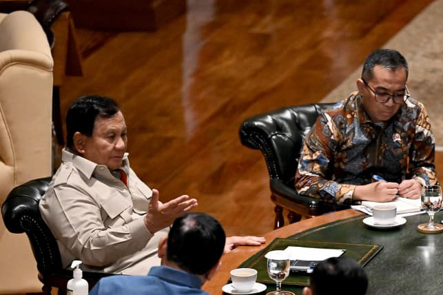 ​Presiden Prabowo Gelar Lima Rapat di Hambalang, Bahas Pendidikan hingga Kesiapan Mudik Lebaran