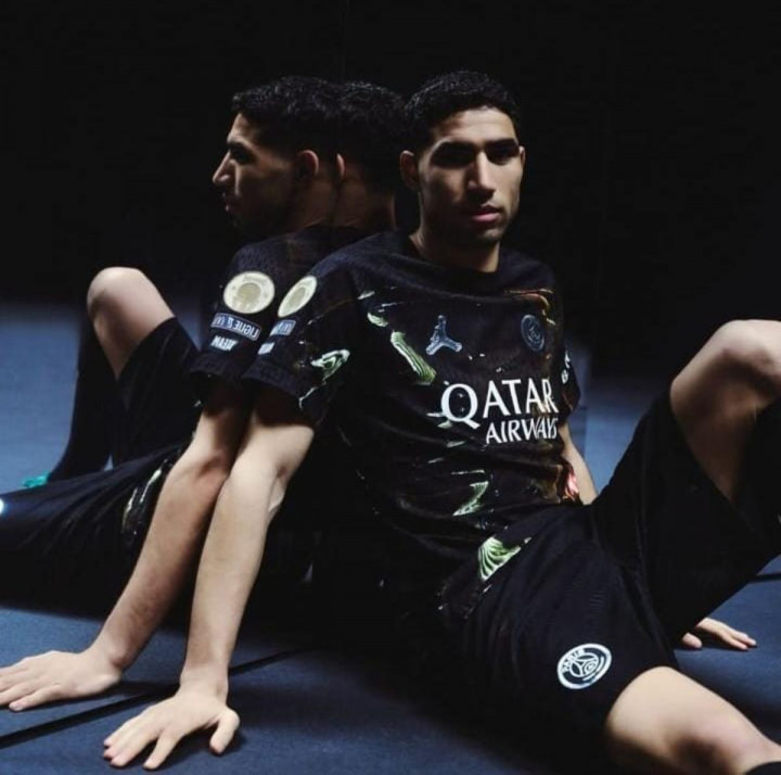 PSG x Jordan Rilis Jersey Kelima 2025-2026: Definisi 'Classy' dan Energi Malam Kota Paris