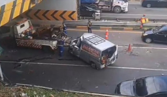 7 Kendaraan Kecelakaan Beruntun di Tol JORR, Begini Kronologinya