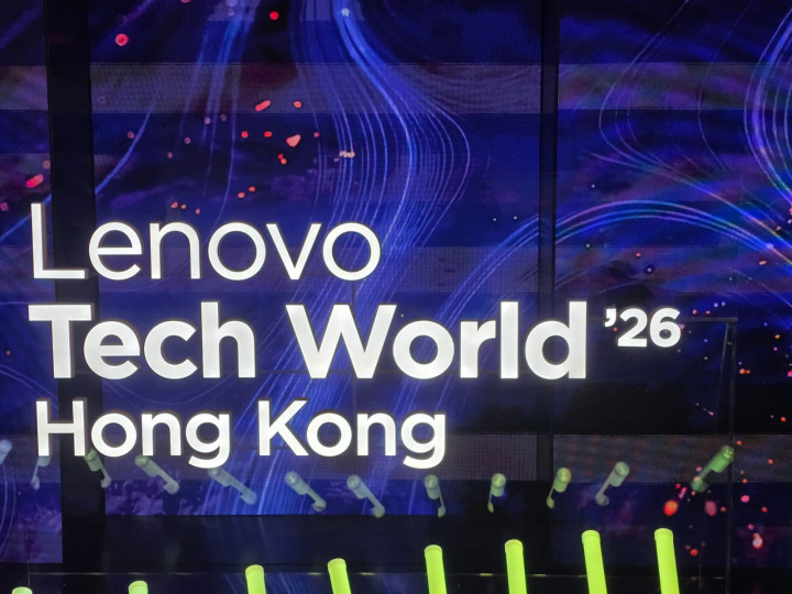Lenovo Percepat Adopsi AI Nyata di Tech World 26 Hong Kong